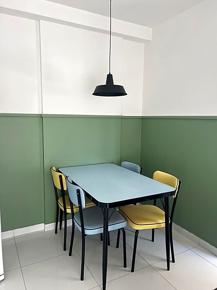 Relaxed and cozy - For fun or business