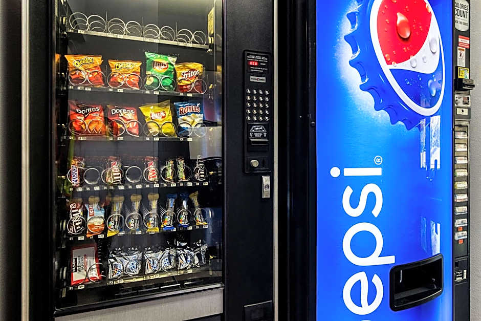 Comfort Inn & Suites near Tinley Park Amphitheater