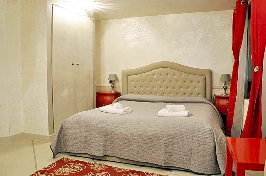 Venice Dose Suite