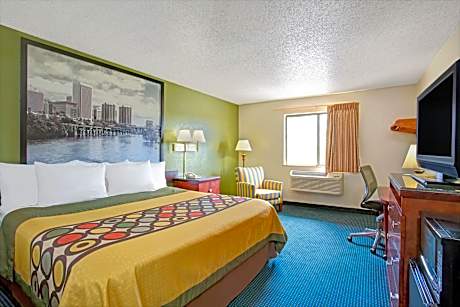 King Room - Non-Smoking