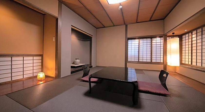 Yufuin-Bettei Itsuki Ryokan