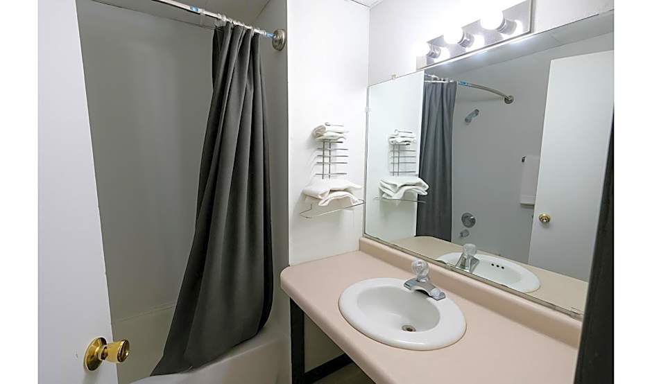 Hotel O Oskaloosa - Hwy 63/92