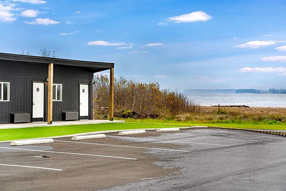South Bay Inn