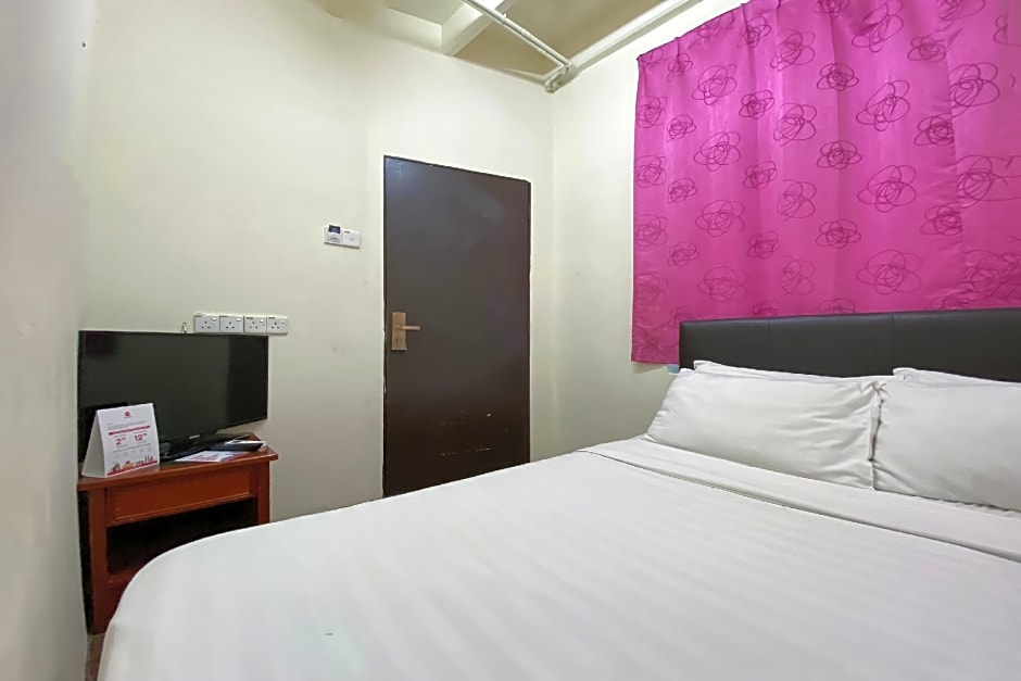 Spot on 89673 Good Friend Hotel