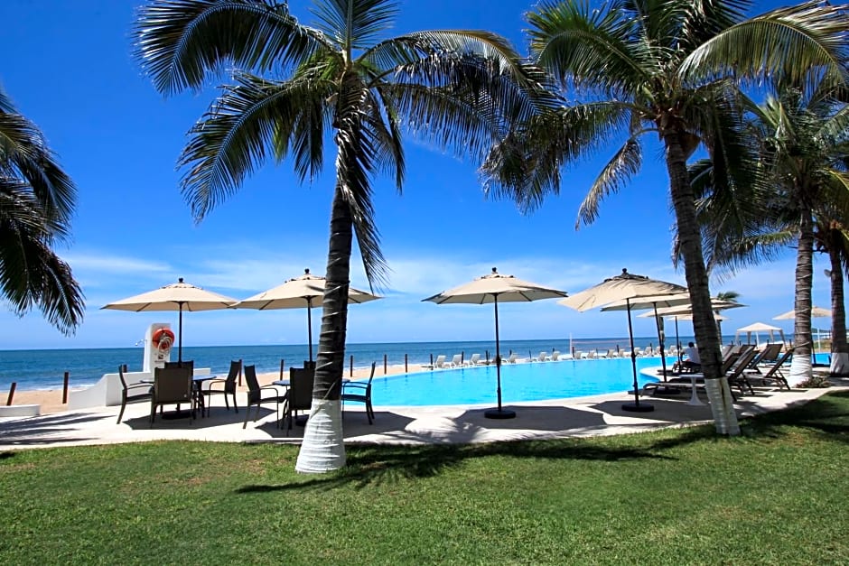 Park Royal Beach Mazatlán