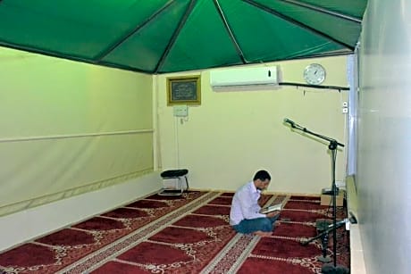 Al Eairy Furnished Apartments Jizan 2