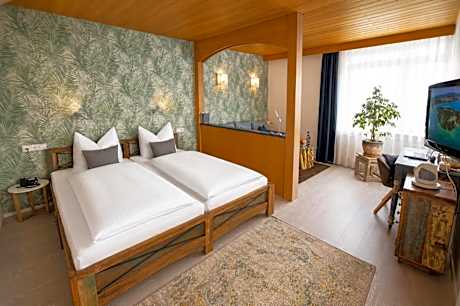 Double or Twin Room with Balcony