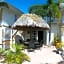 Manatee Bay Inn