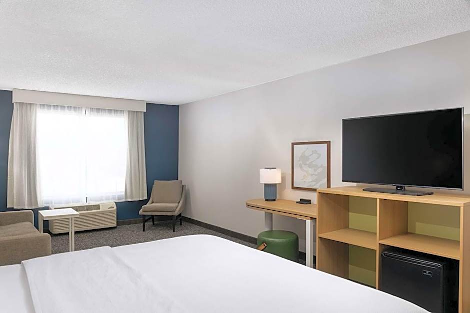 Spark by Hilton Salt Lake City Airport