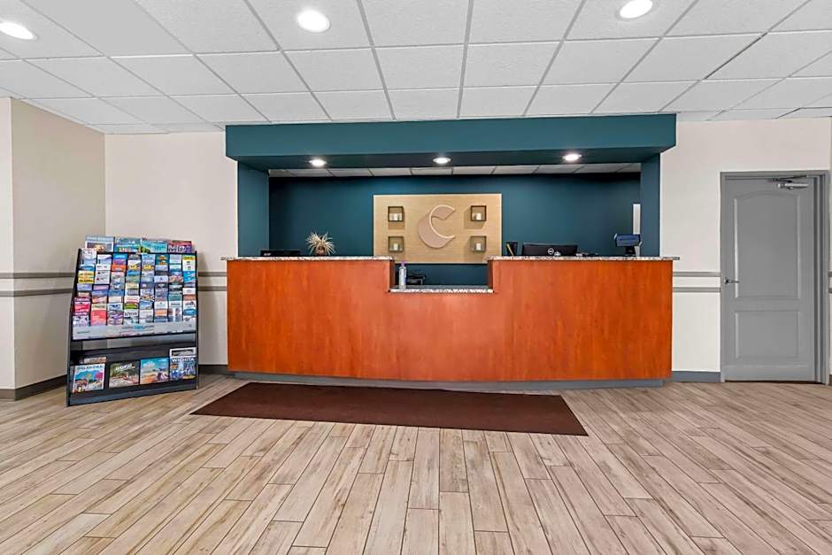 Comfort Inn & Suites