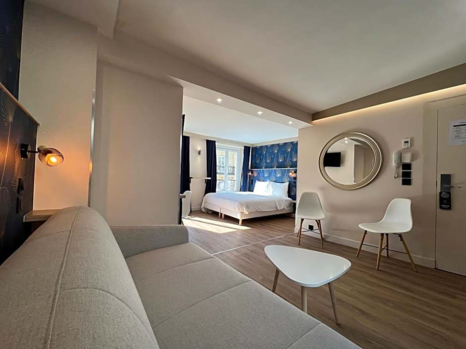 Nation Montmartre Hotel