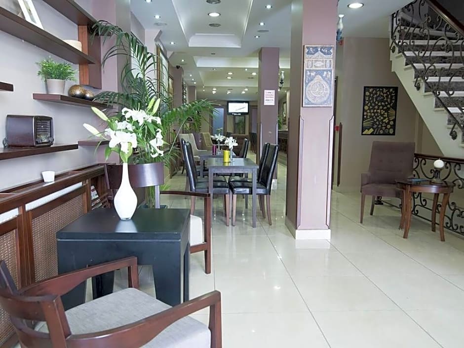 Cumbali Luxury Boutique Hotel