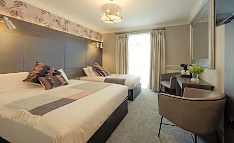 Superior Deluxe Double or Twin Room