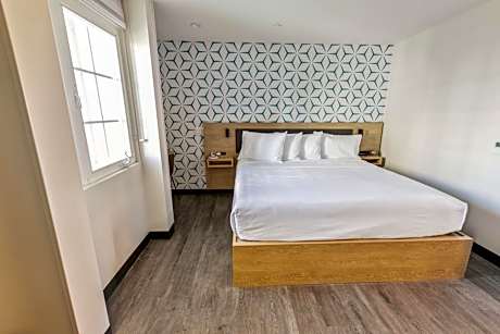 King Suite (Self Check-in with Virtual Front Desk)