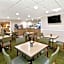 La Quinta Inn & Suites by Wyndham Sawgrass