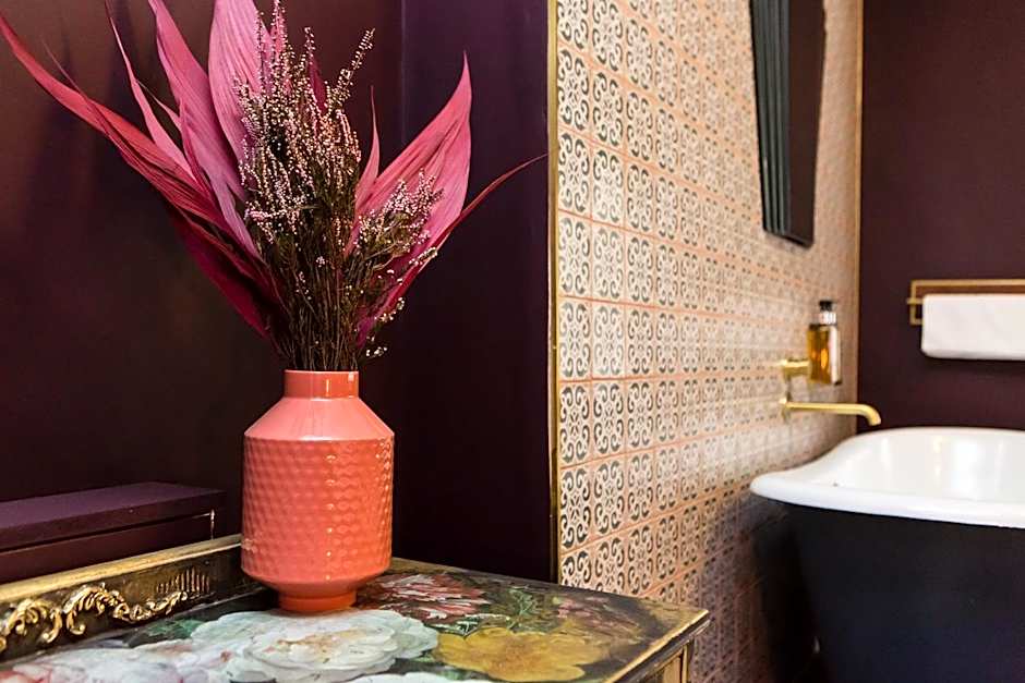 Skeldale House 'All Creatures Great & Small' Luxury Apartments & Studios in Askrigg, Yorkshire Dales