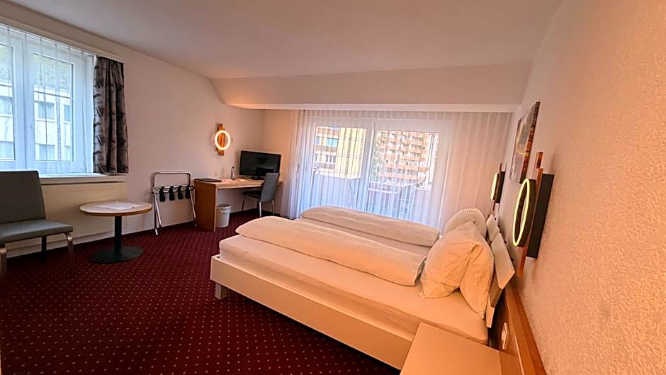 Hotel Heilquelle-Leukerbad-Therme