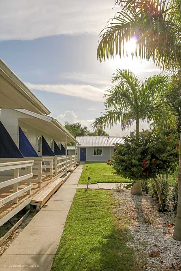 The Rivers Edge Motel