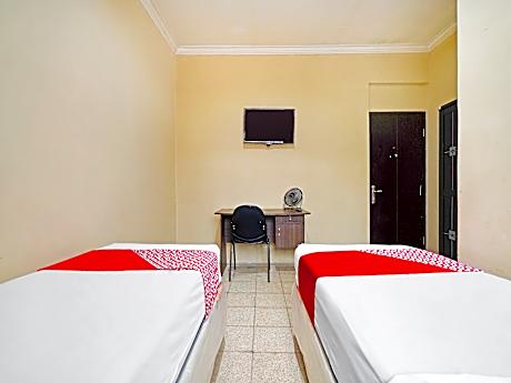 Indonesia Standard Twin