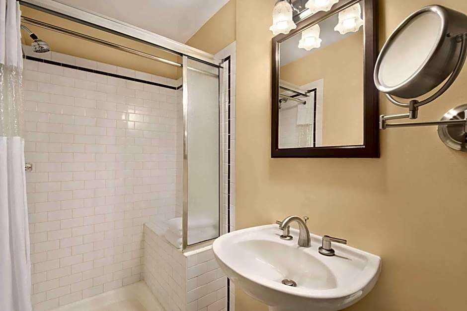 The Plaza Hotel a Trademark Collection by Wyndham