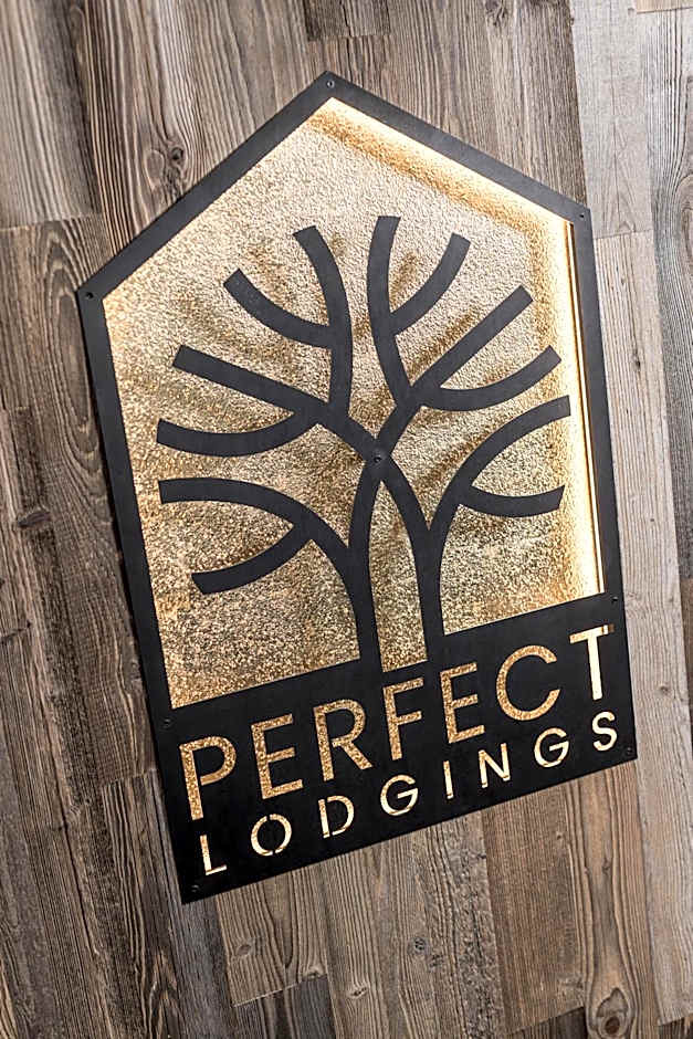 Perfect Lodgings Panorama