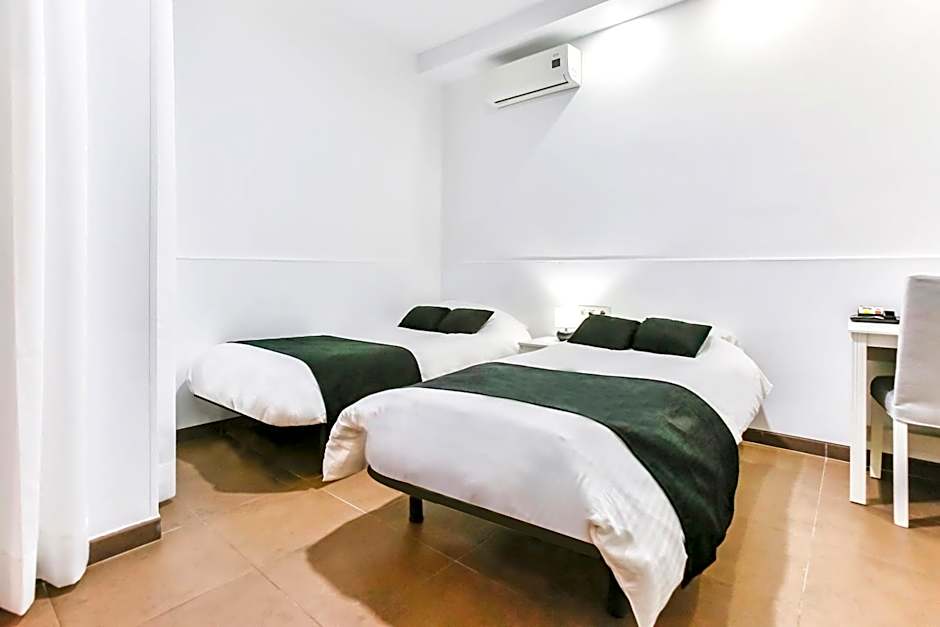 Laramond Barcelona Rooms