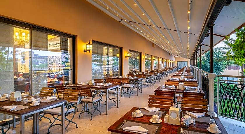 Villa Side Residence