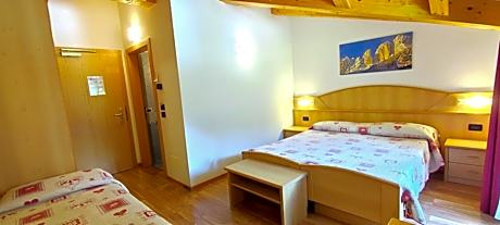 Triple Room with Balcony