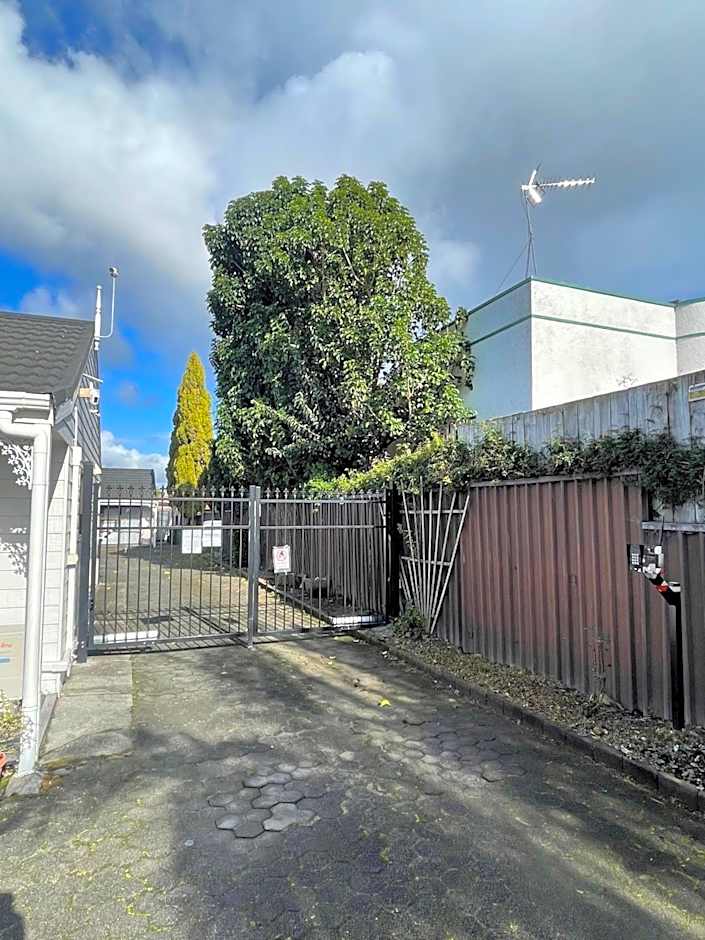 Papakura Pioneer Motor Lodge & Motel