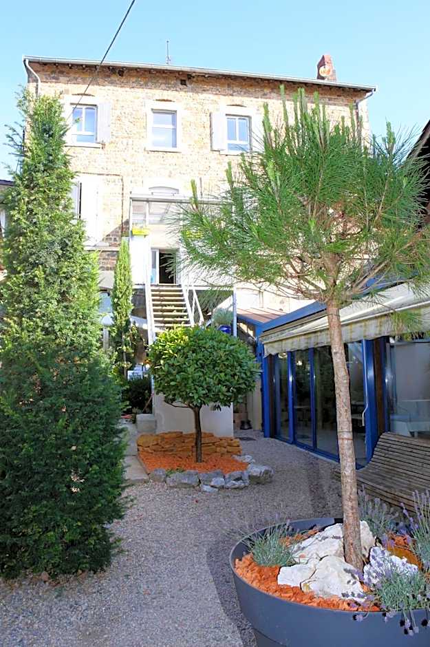 Aux Pierres Magiques