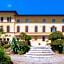 Villa Scacciapensieri Boutique Hotel