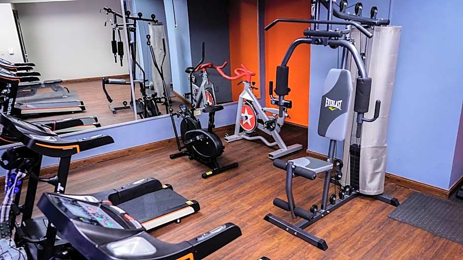 Aranjuez Hotel & Suites