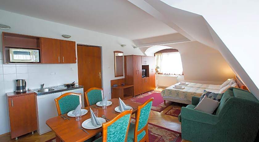 Apartment Helios