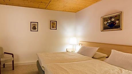 Economy Two Bedroom Bungalow