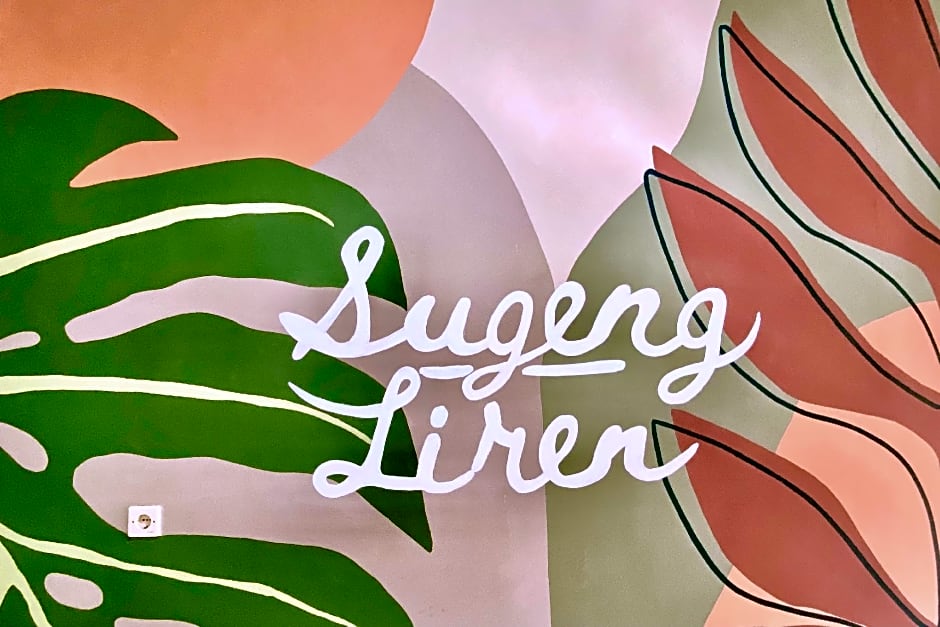 RedDoorz Syariah near Universitas Mercu Buana Kamp