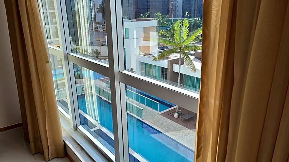 Flat no Jade Blue Tree