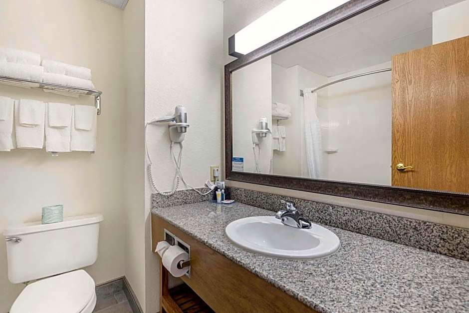 Comfort Inn & Suites Mt Rushmore