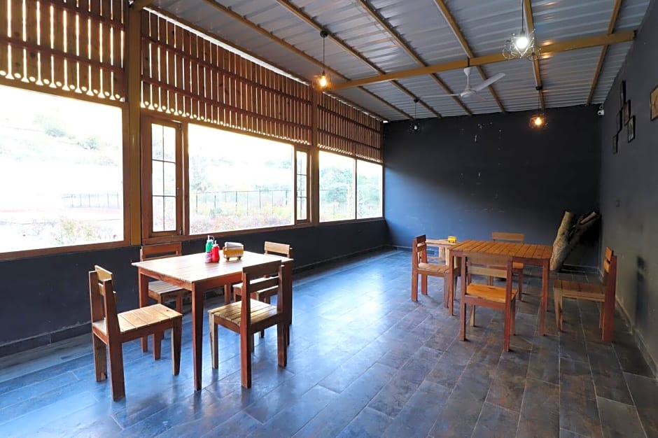 FabEscape Pine Hill View