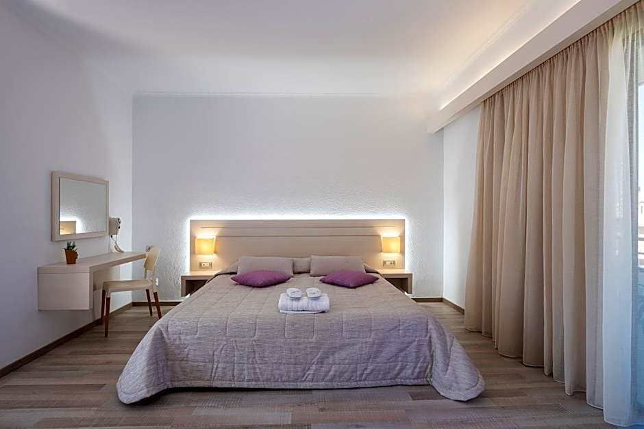 Terinikos Sunny Garden Hotel & Junior Suites New Renovation 2025