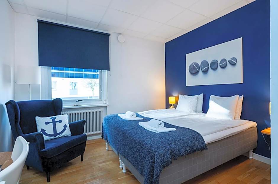 Port Hotel
