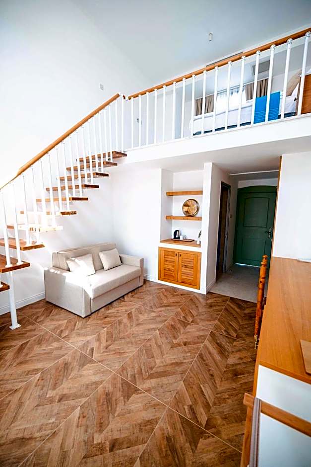 Photo 1 of 11 of Deluxe Suite