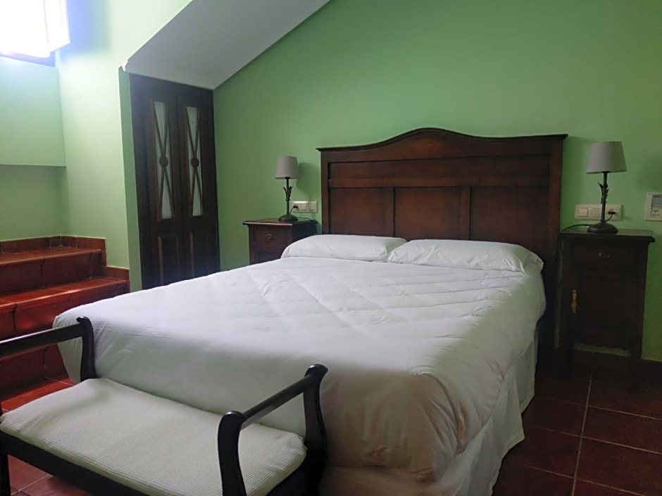 Hotel Rural El Otero