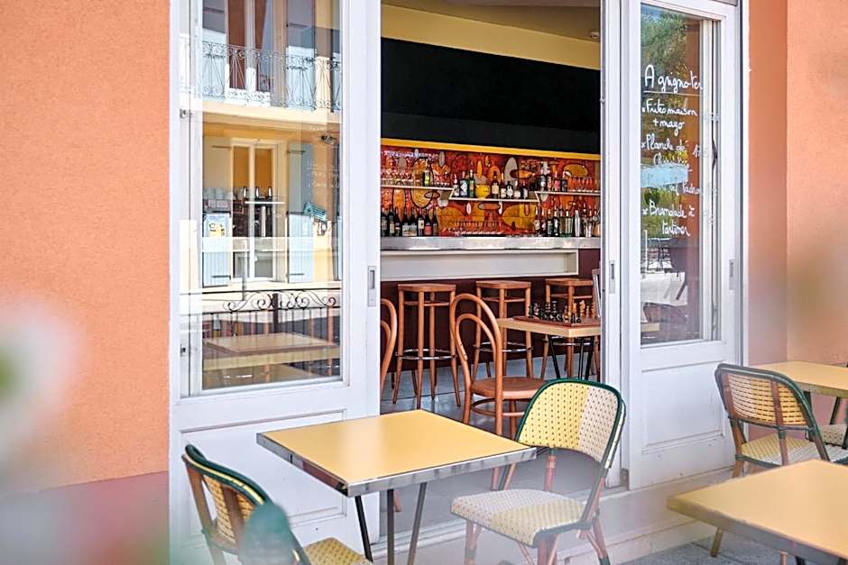 Hôtel Le Provençal - Rénové en 2025 - Bord de Mer