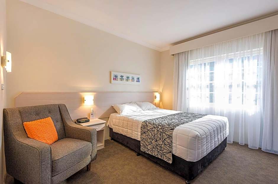 Comfort Inn All Seasons