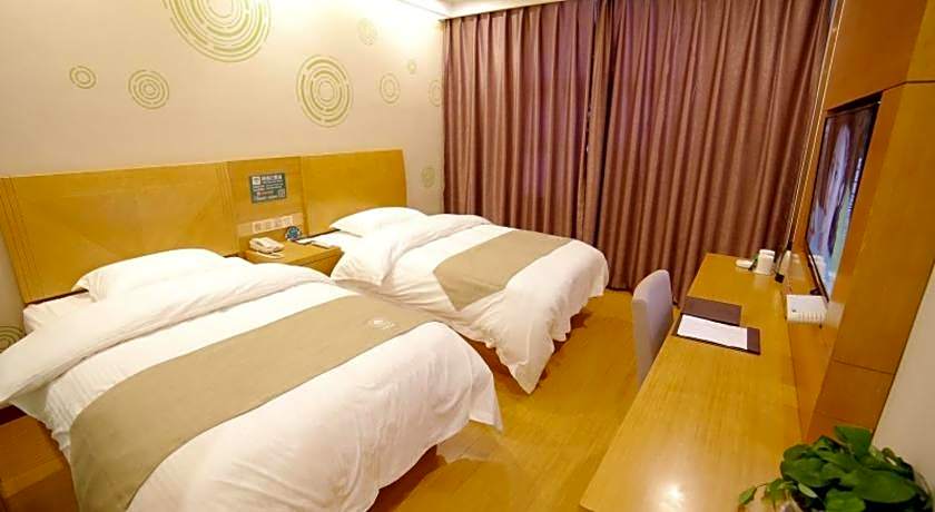 GreenTree Inn Fuyang Development Zone Weisan Road Express Hotel