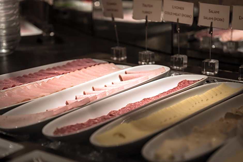 5th Floor Basic Rooms - shared bathrooms