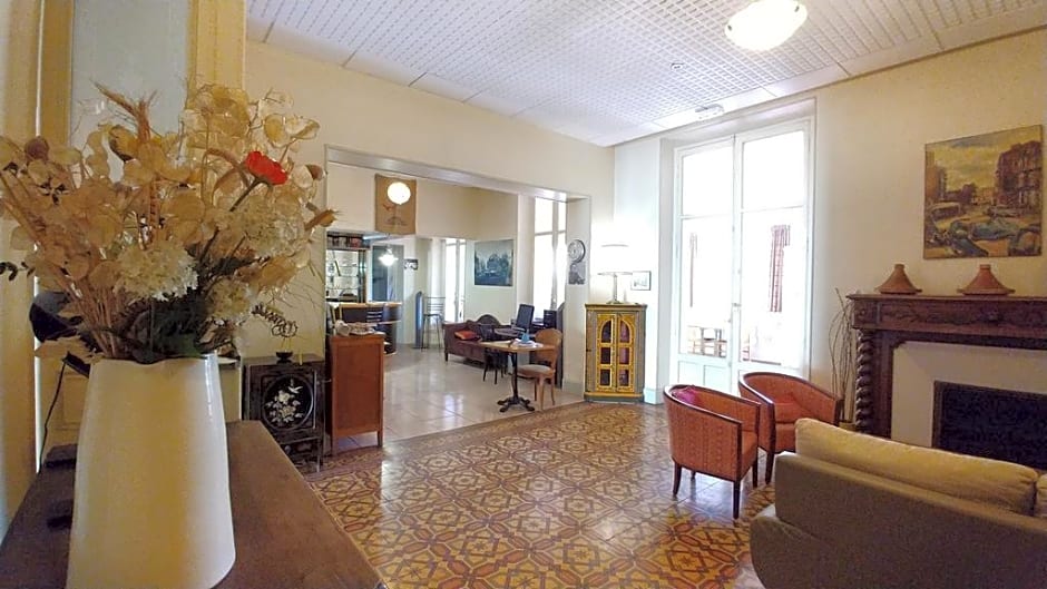 Hôtel Le Victoria