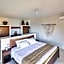 Casa Roni by Xeno - 5 Bedroom Luxury Villa with Ocean View