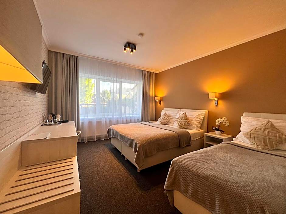 Grand Petit Hotel ex Shato Gesson