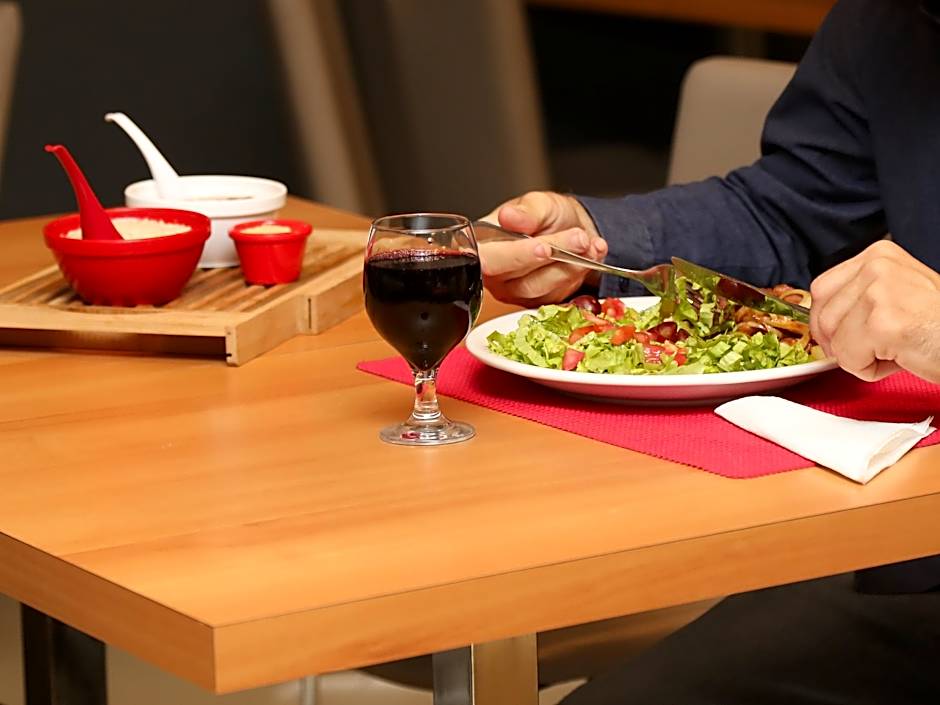 ibis Montes Claros Shopping